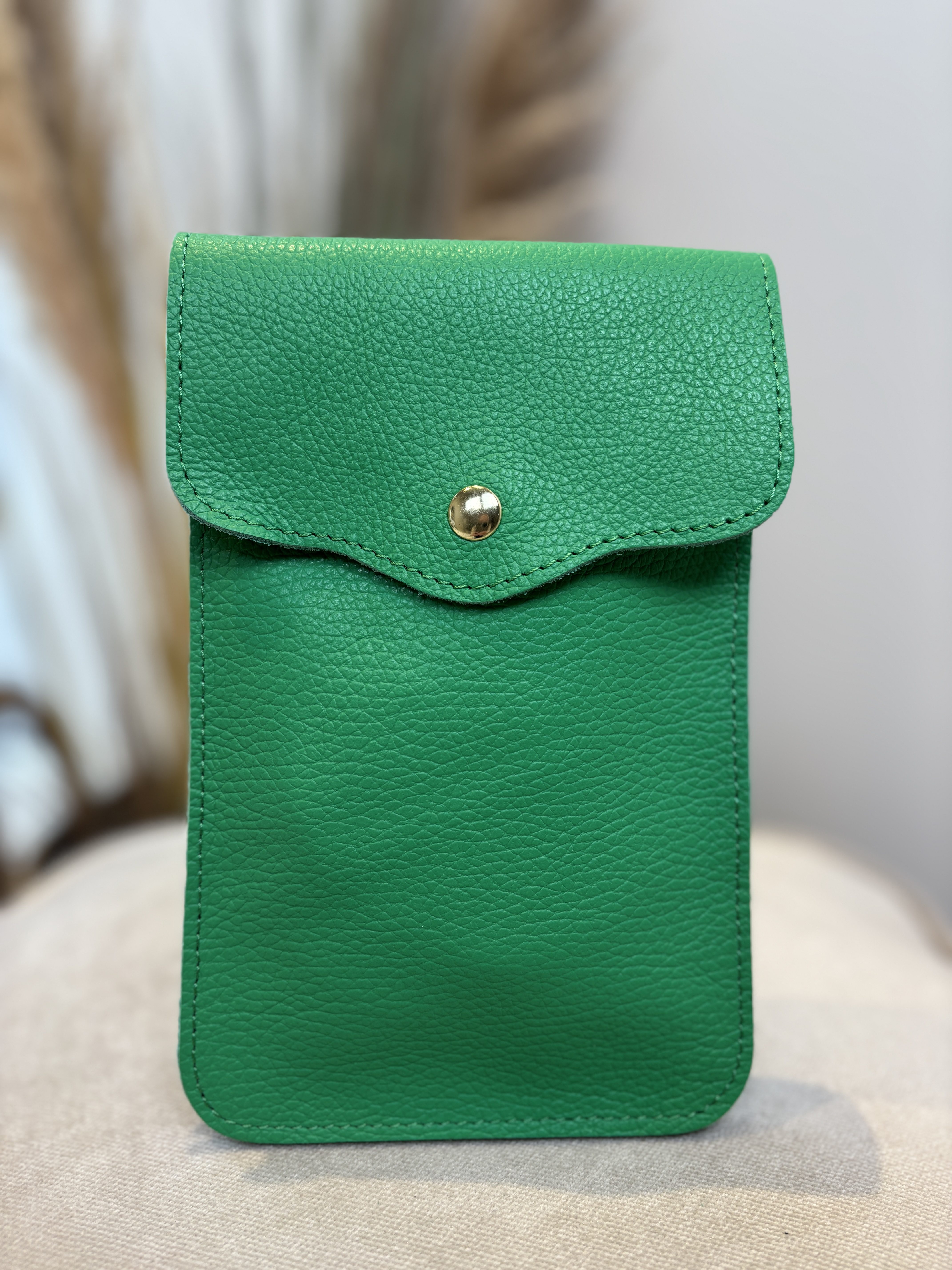 Nora Phone Bag Big - Groen
