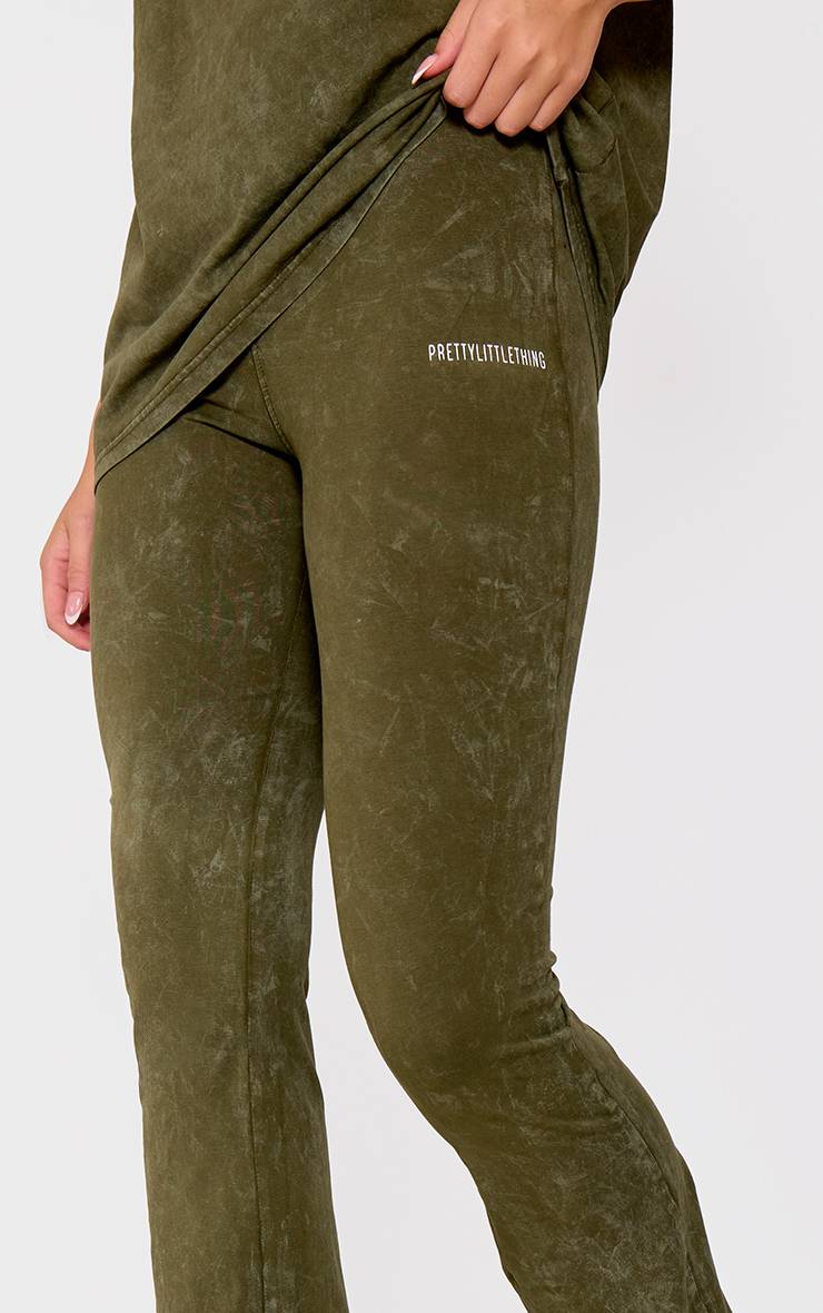 Prettylittlething Pantalon Évasé Taille Haute Imprimé Effet Délavé