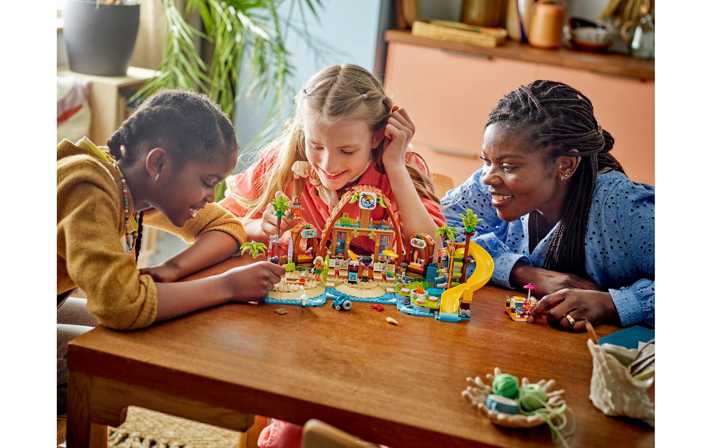Friends Familienurlaub im Strandresort 42673Strandspielset für viele Geschichten