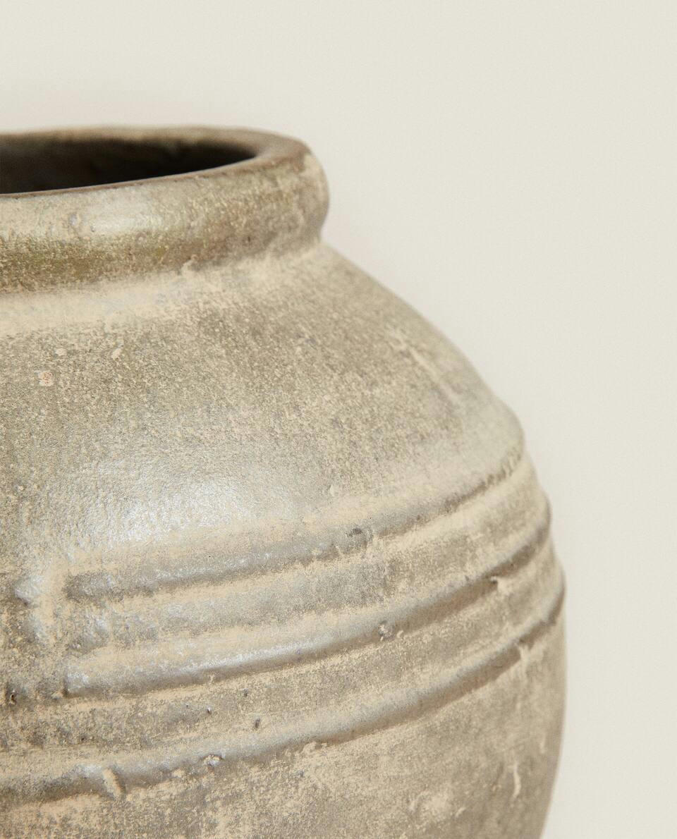 VASO DE CERÂMICA COM LINHAS