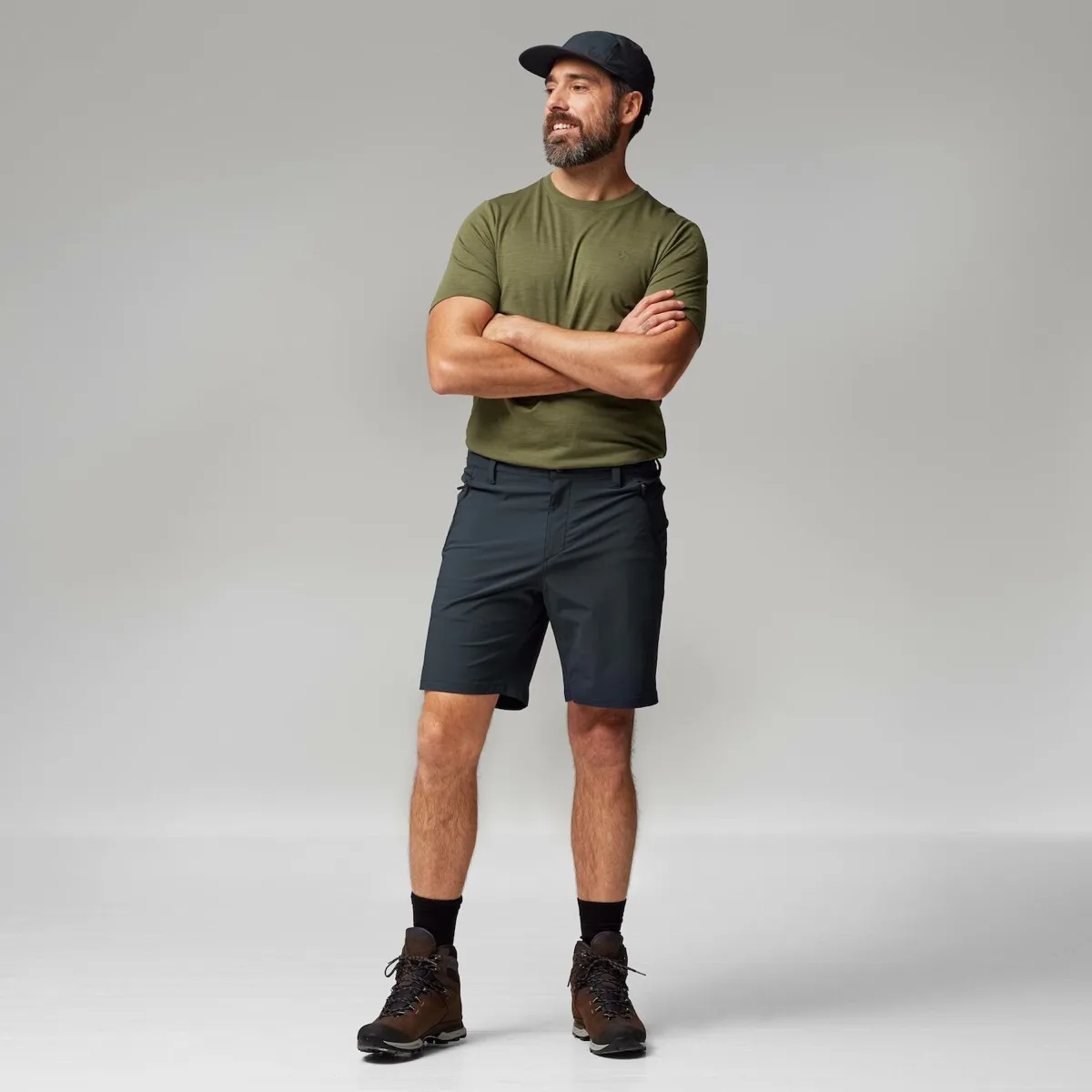 Fjällräven Abisko Trail Stretch Shorts M Suede Brown