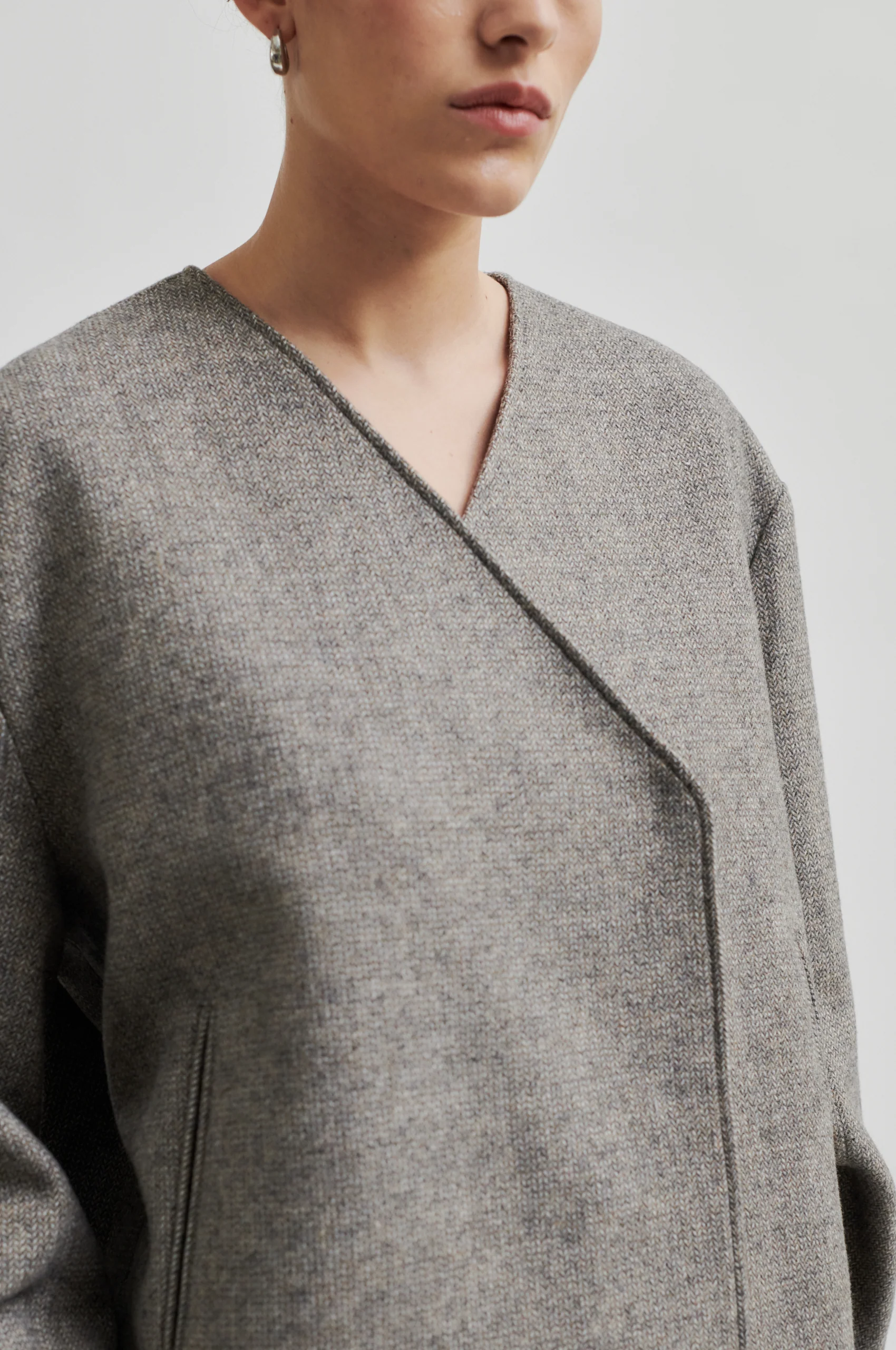 Second Female  Levi blazer - Volcanic Ash