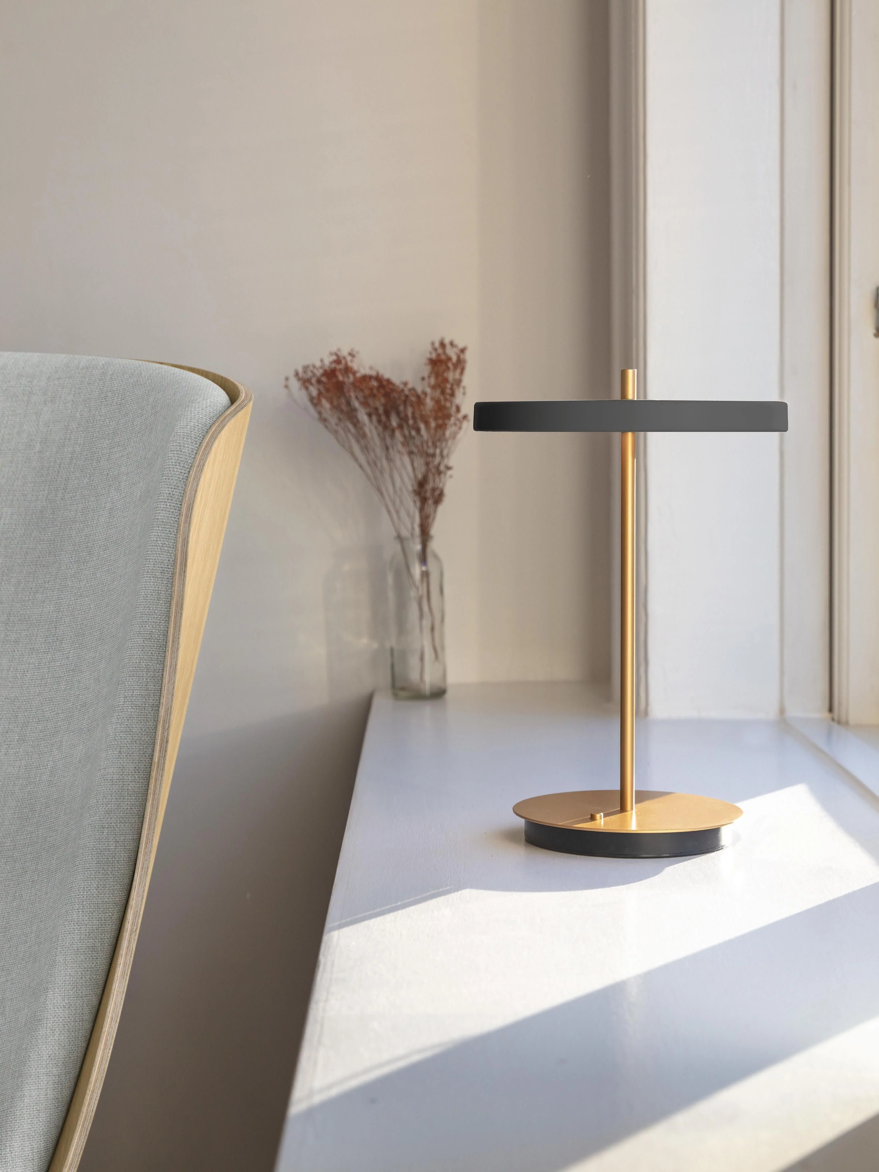 Kleine mobiele dimbare LED-tafellamp Asteria