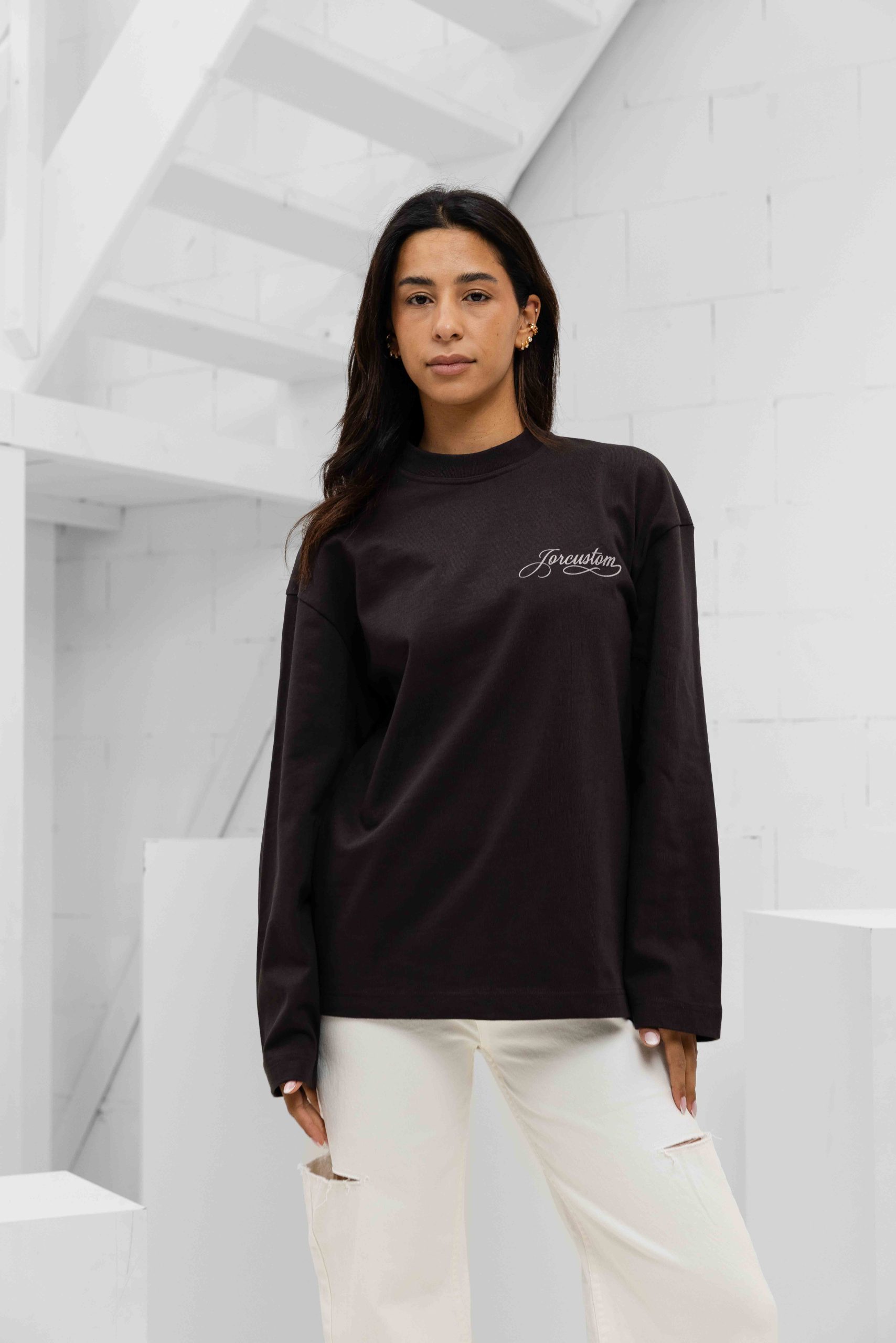 Jorcustom Handscript Longsleeve T-Shirt Dames Bruin