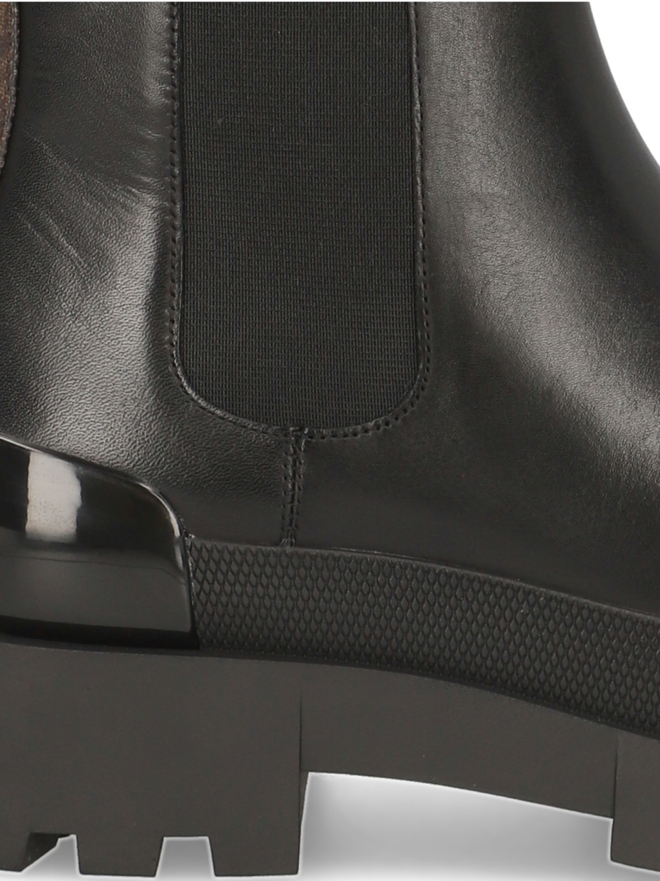 ROWAN BOOTIE