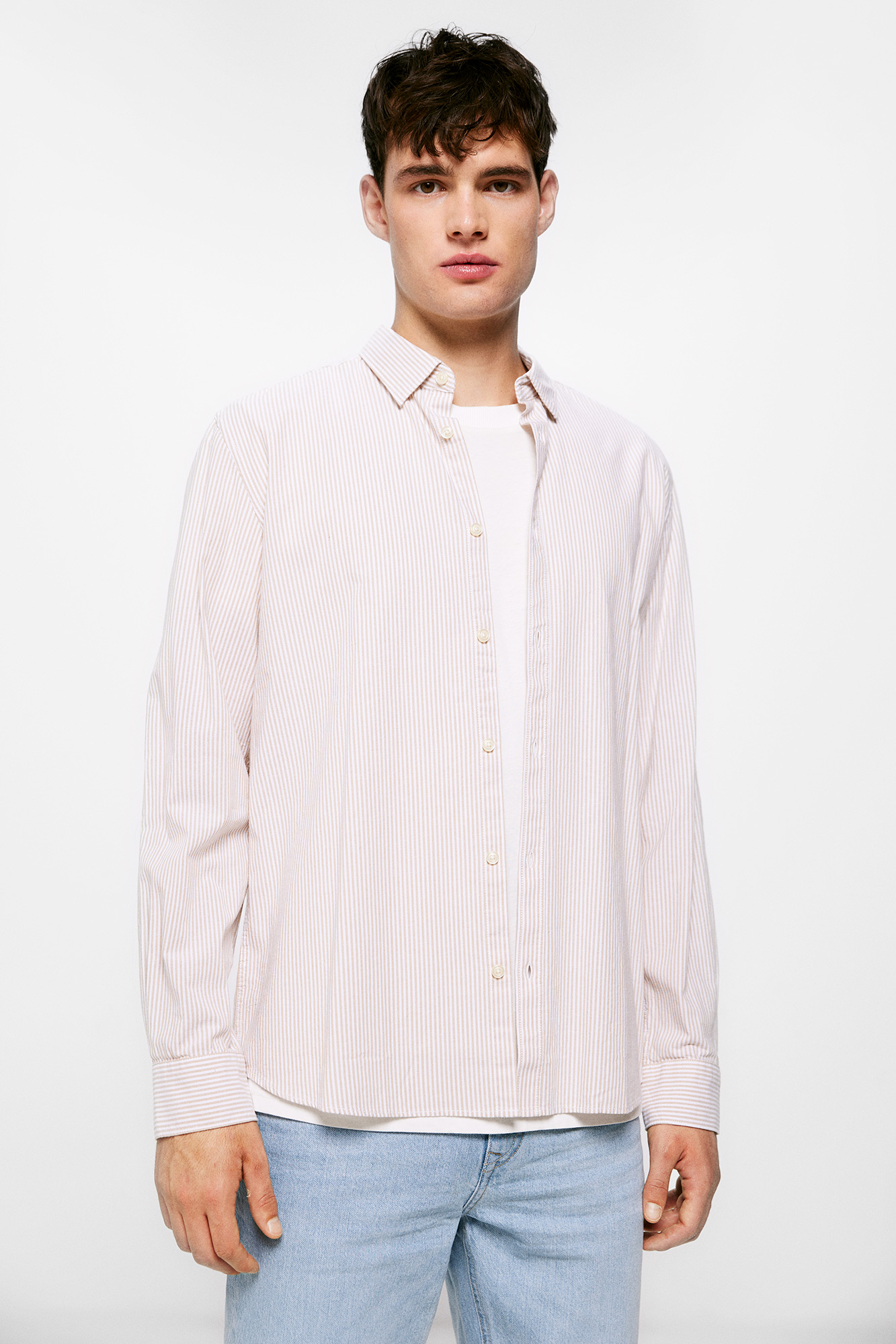 Camisa listrada com pontos minúsculos
