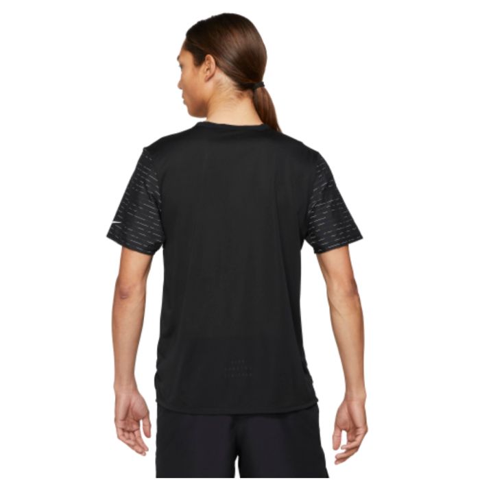 Nike Herre T-shirts Dri-Fit Rise 365 Run Division Tee