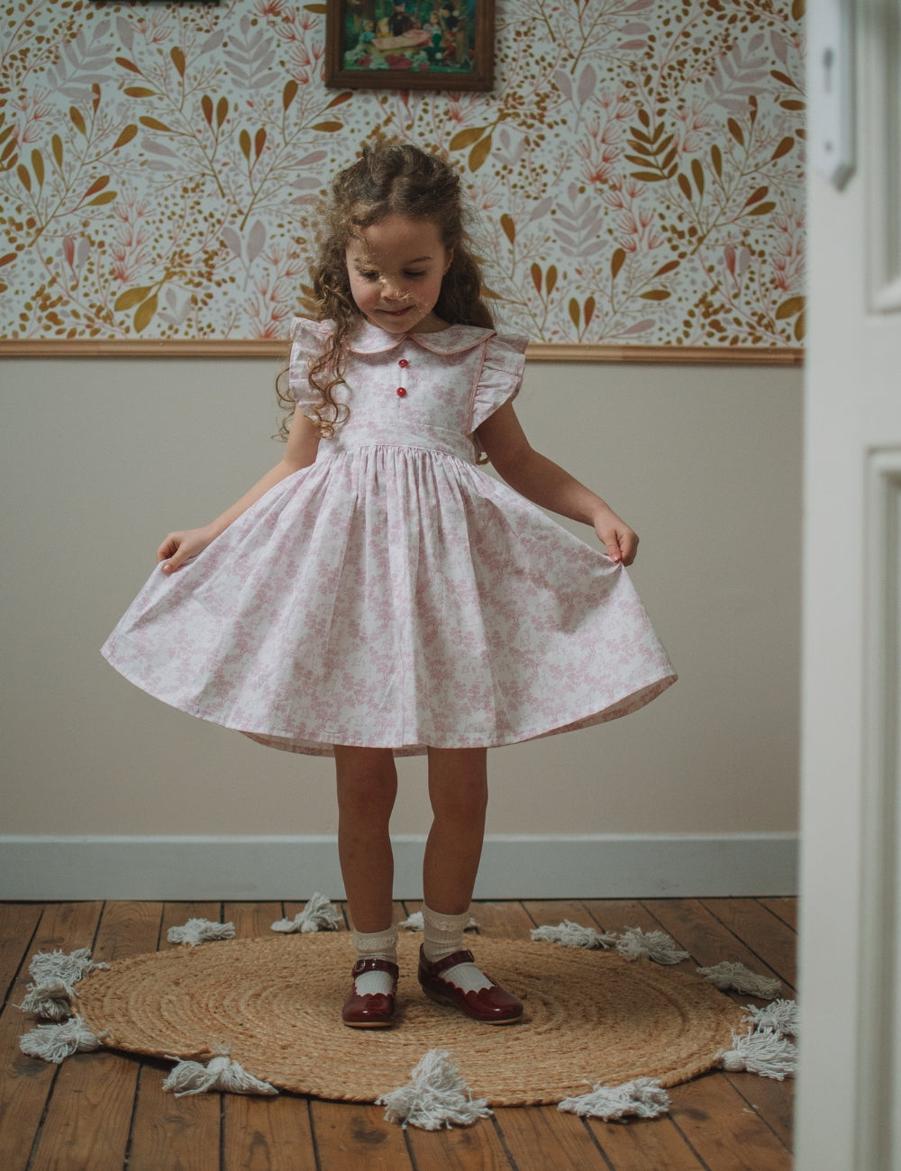 Scallop Mary Jane - Cherry Patent