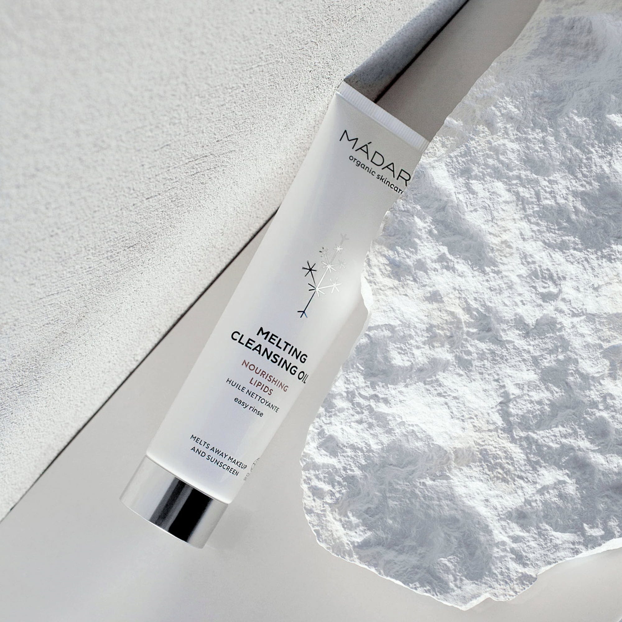 MÁDARA Organic Skincare  Melting Cleansing Oil, 100 ml
