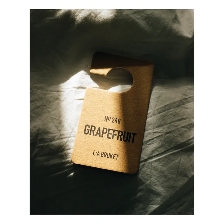 L:A BRUKET Etiquette parfumée Grapefruit 248