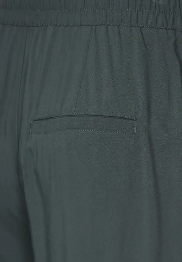 Loose Fit Viskosehose - marshy green