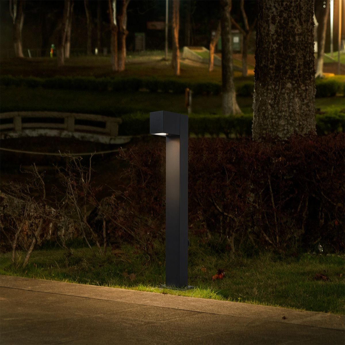 Buitenlamp zwart met grondpin en kabelmof 65cm incl. stopcontact IP44 - Baleno
