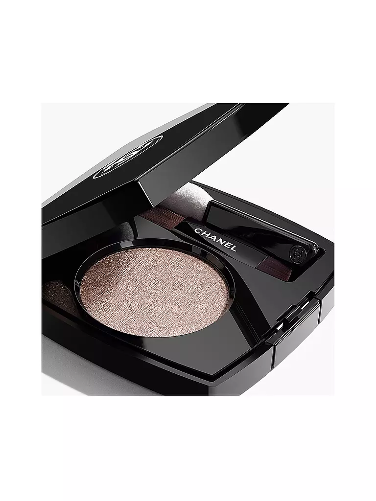 CHANEL VIELSEITIGER UND LANGANHALTENDER LIDSCHATTEN 2.2G camel