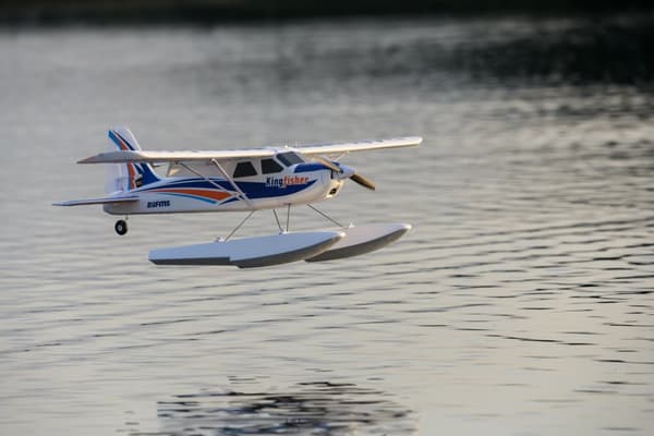 FMS Maule 1500mm Floats PNP