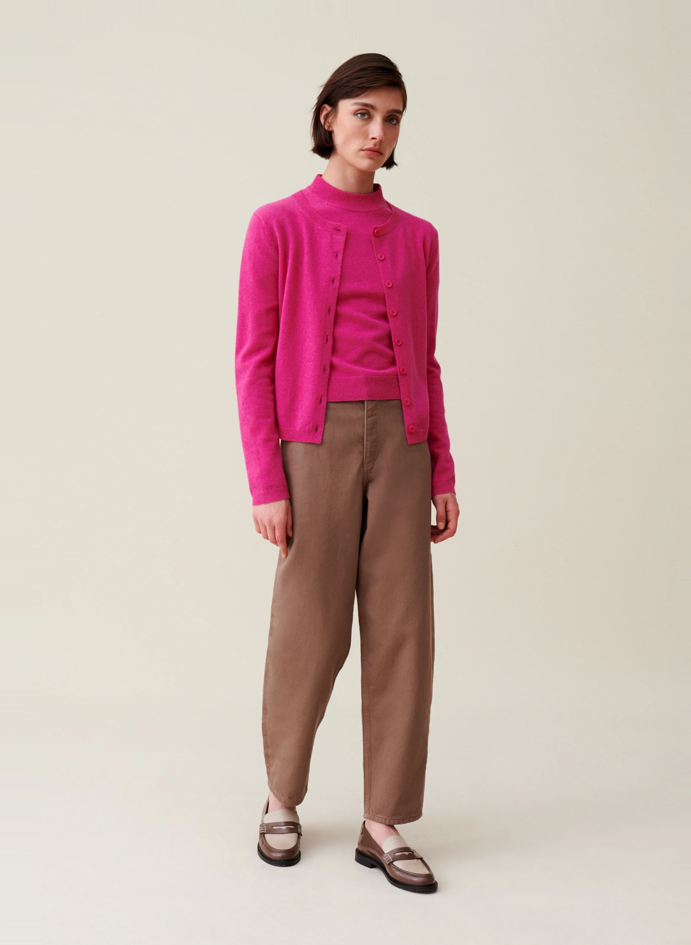 Cardigan en laine brodée | Rose