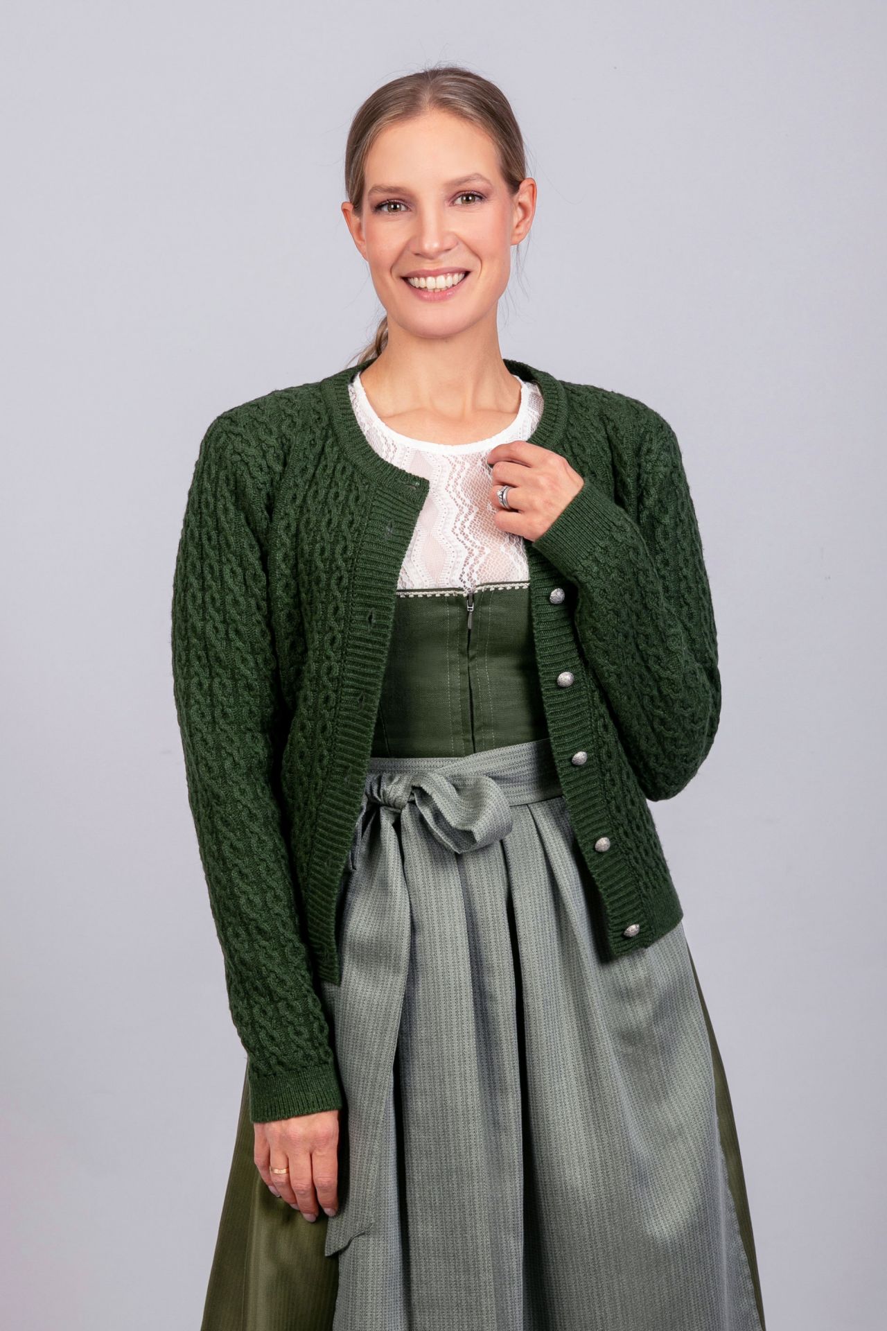 Strickjacke Marlene moosgrün