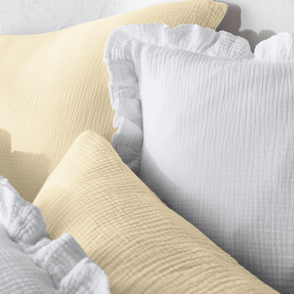 LA REDOUTE INTERIEURS<br>Fronha tetra lisa com folho, Kumla