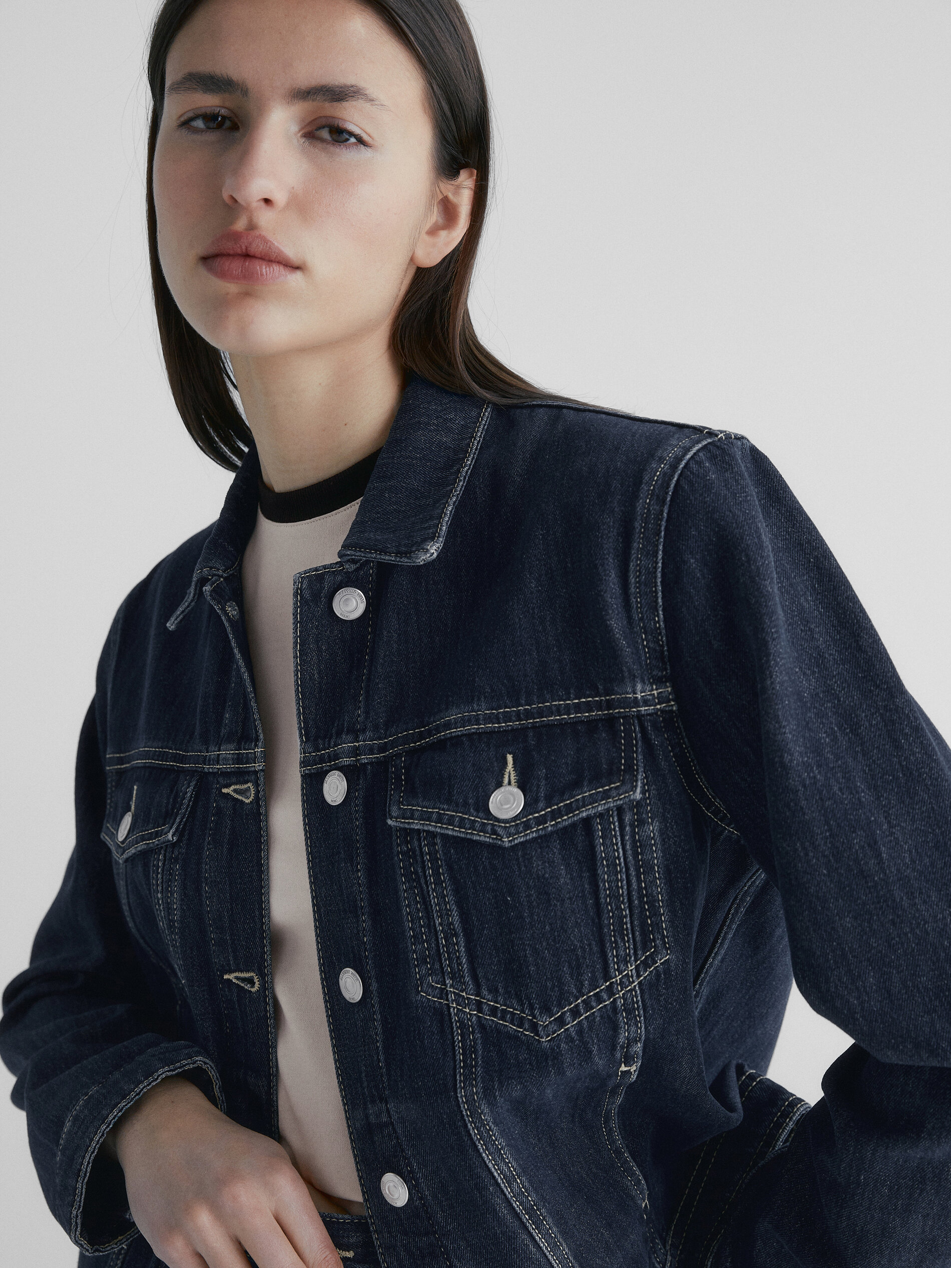 Jaqueta jeans estilo caminhoneiro - AZUL ESCURO