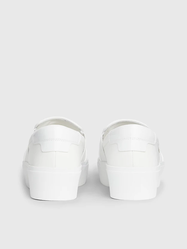 Sapatos plataforma de couro sem cadarço