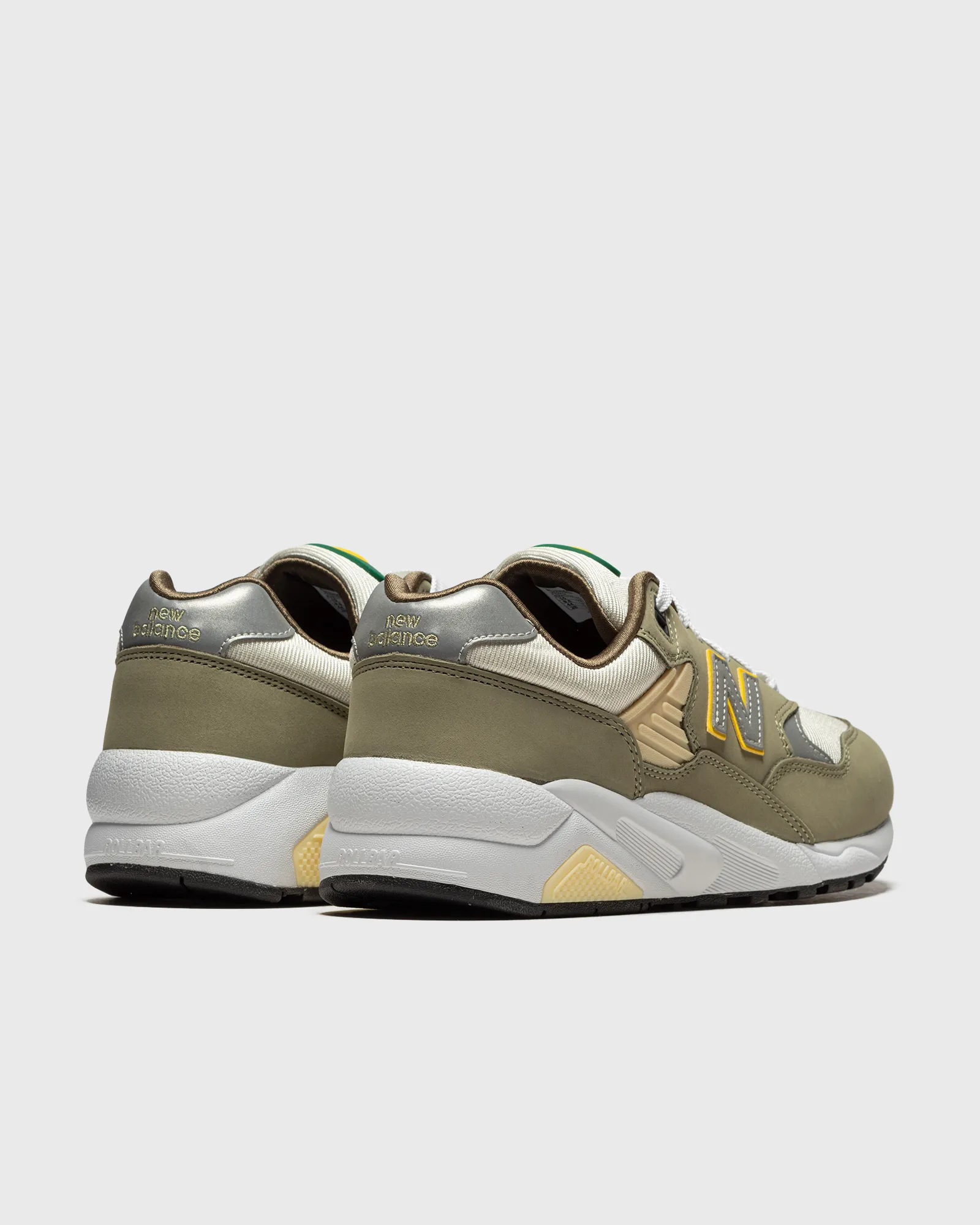 New Balance 580 AC