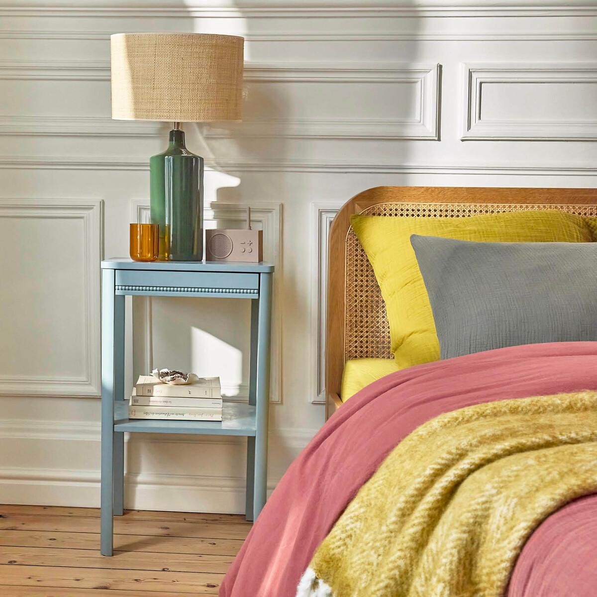 LA REDOUTE INTERIORS<br>Mesinha de cabeceira Perle