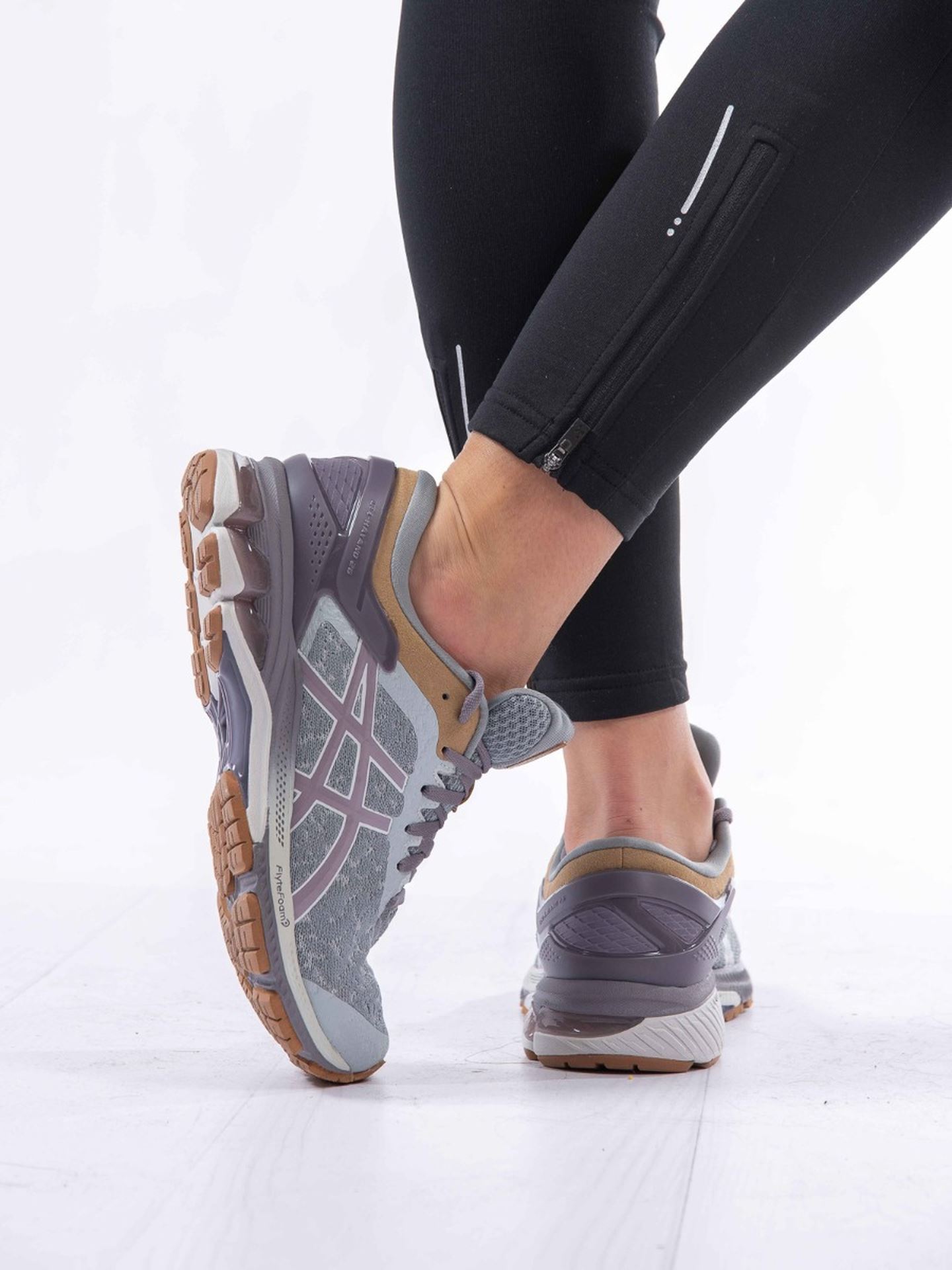 Gel-Kayano 26