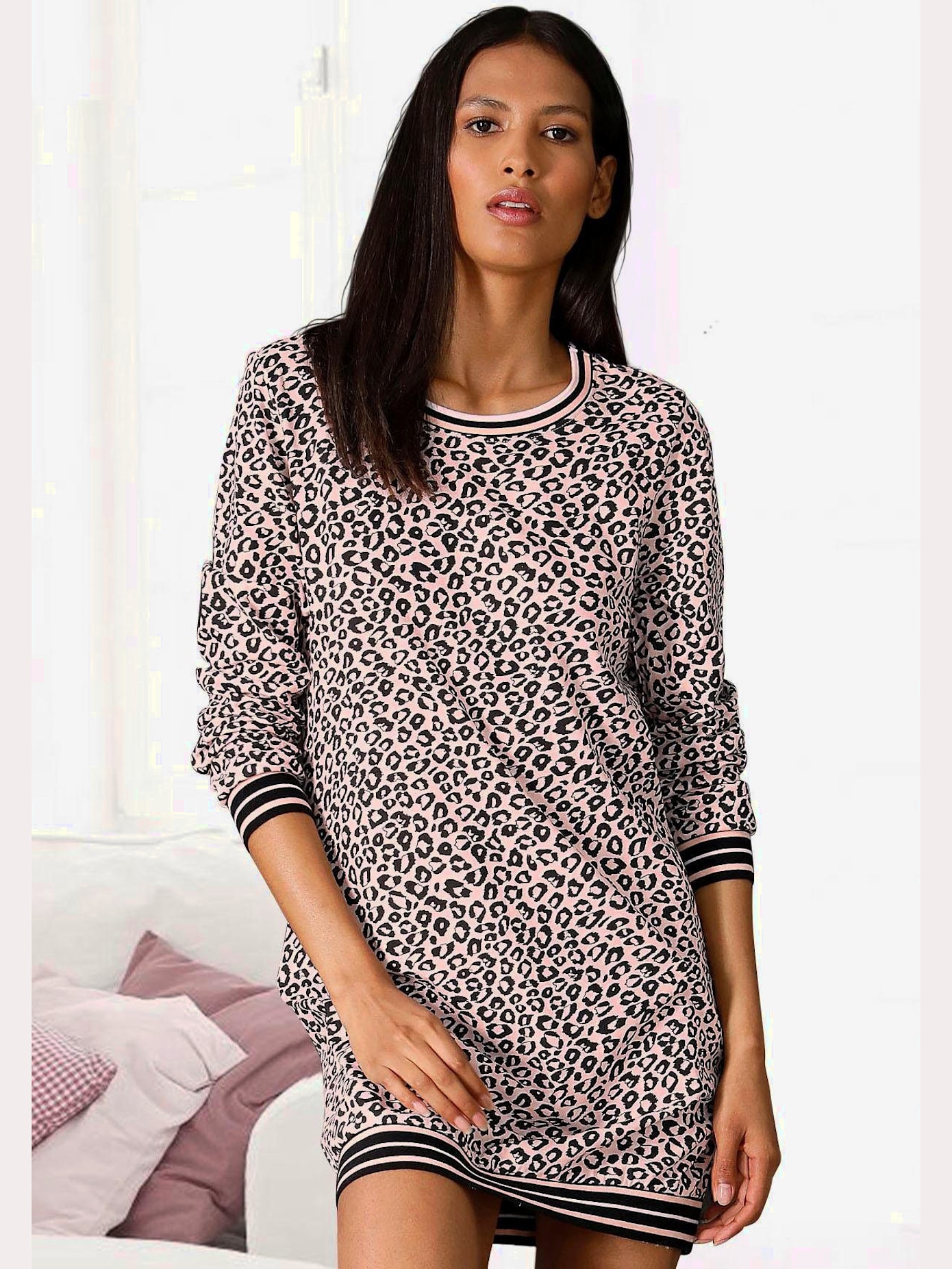 Chemise de nuit à encolure ronde