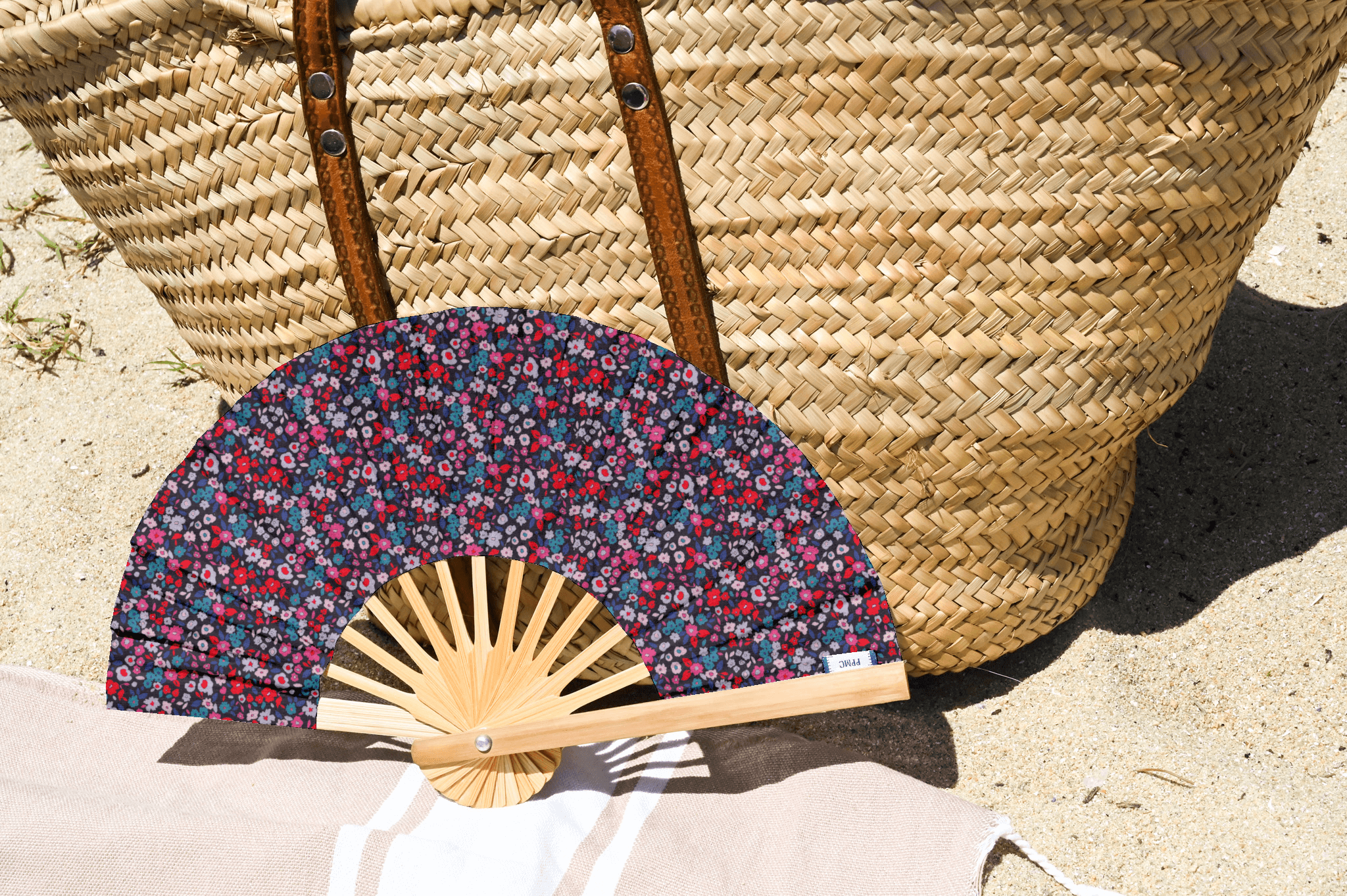 Eventail Romance Fleurie