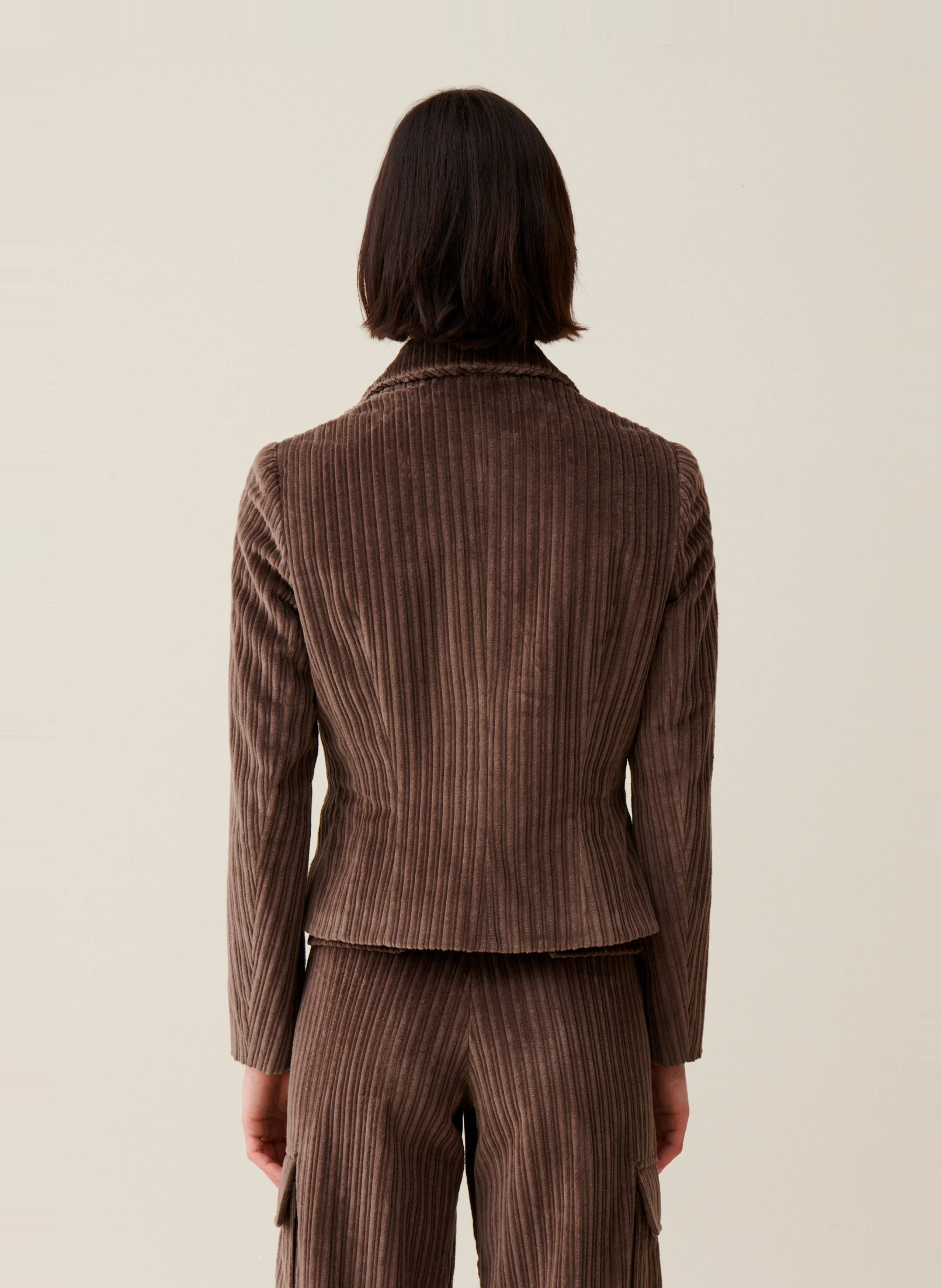 Veste cintrée en velours côtelé | Marron