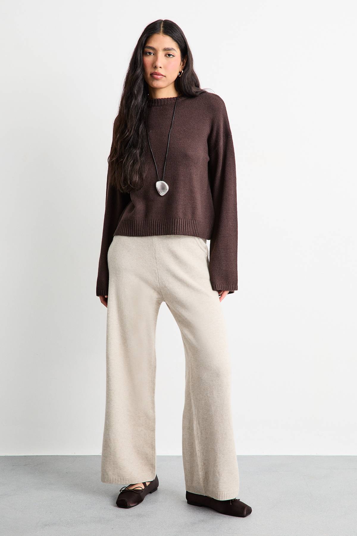 Warehouse Ensemble Coordonné Pantalon Tricoté Jambes Larges