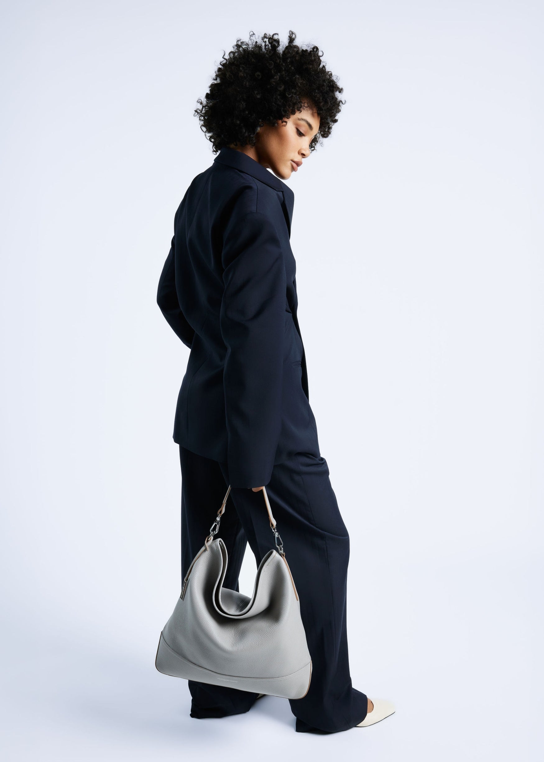 TUUR | TAUPE