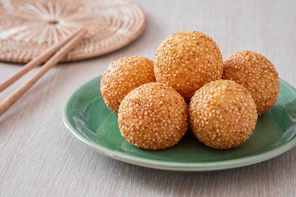 Jian Dui: lavasesamballetjes gevuld met gezouten eidooiercustard