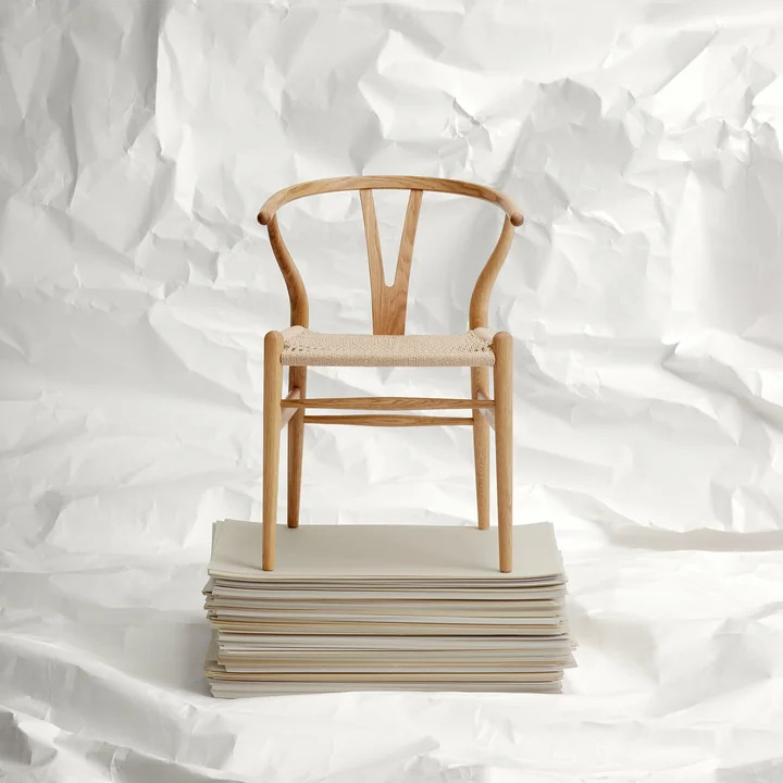 Carl Hansen - CH24 Wishbone Chair, Eiche geseift / Naturgeflecht