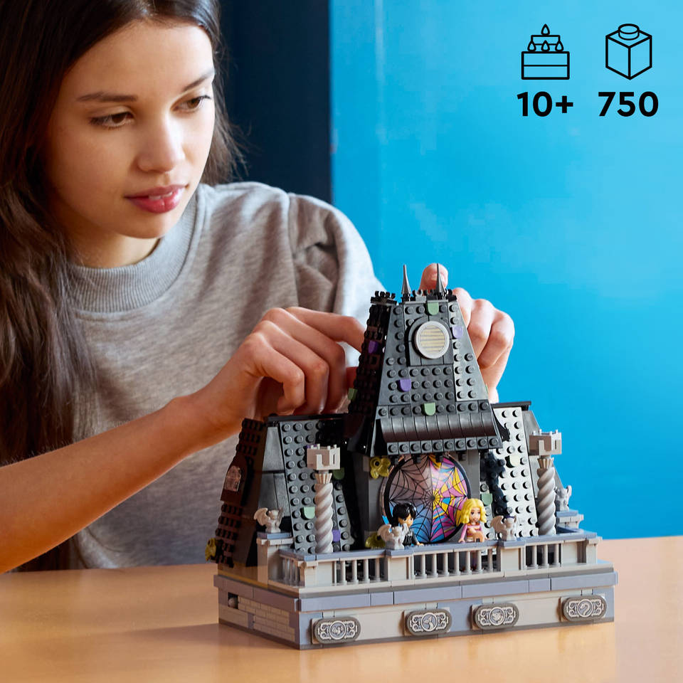 LEGO Wednesday Wednesday en Enids kamer 76781