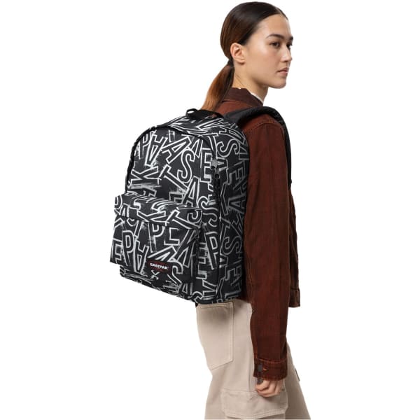Sac à dos lifestyle EASTPAK OUT OF OFFICE EP LETTERS BLACK