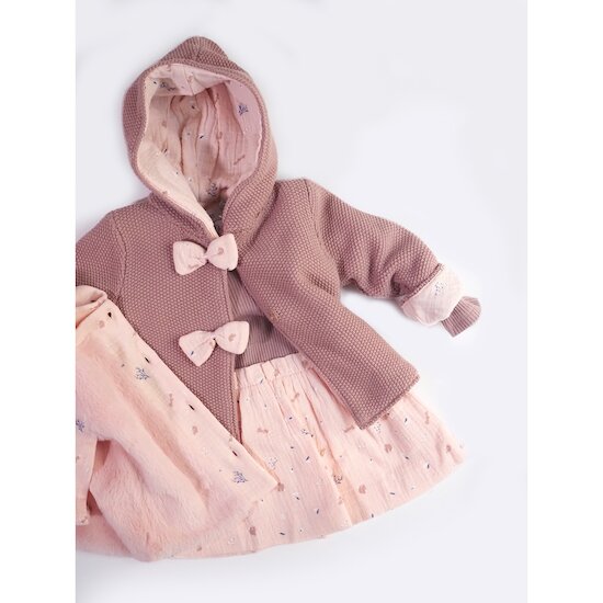 Mon écureuil chou Veste en tricot à capuche   Brown        de               Marèse