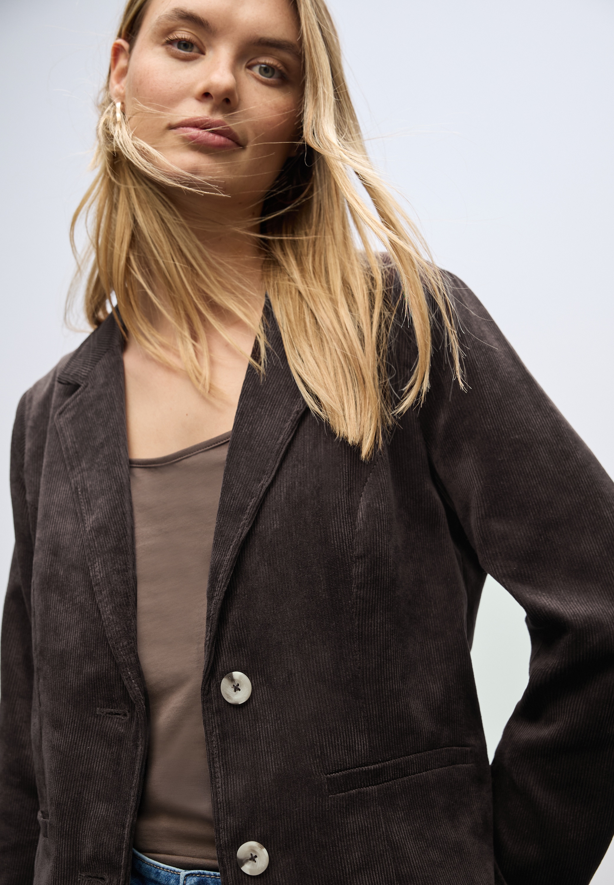 STREET ONE Kurzblazer , mit Reverskragen und aus Cord