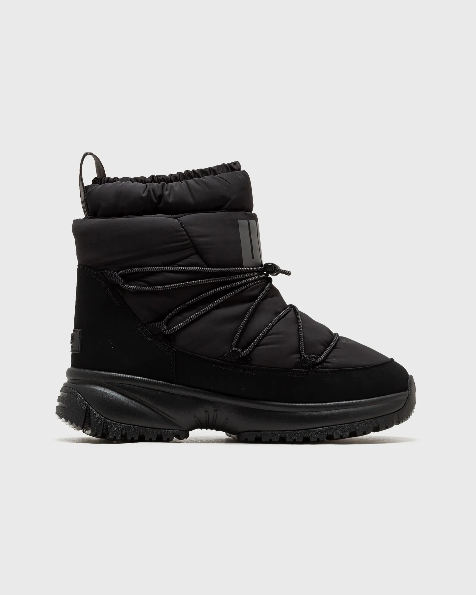 UGG WMNS YOSE PUFFER MID