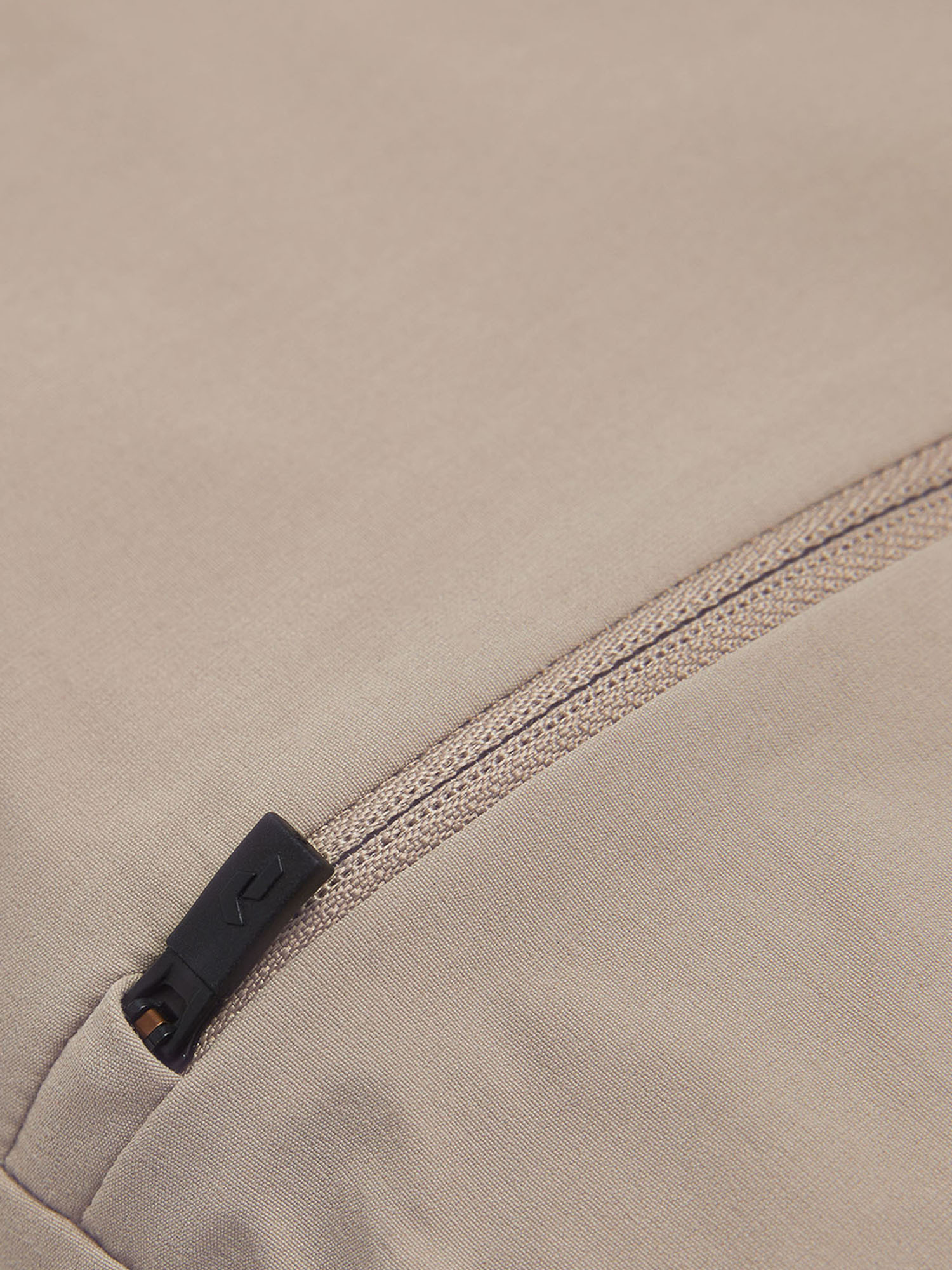 W Iconiq Shorts