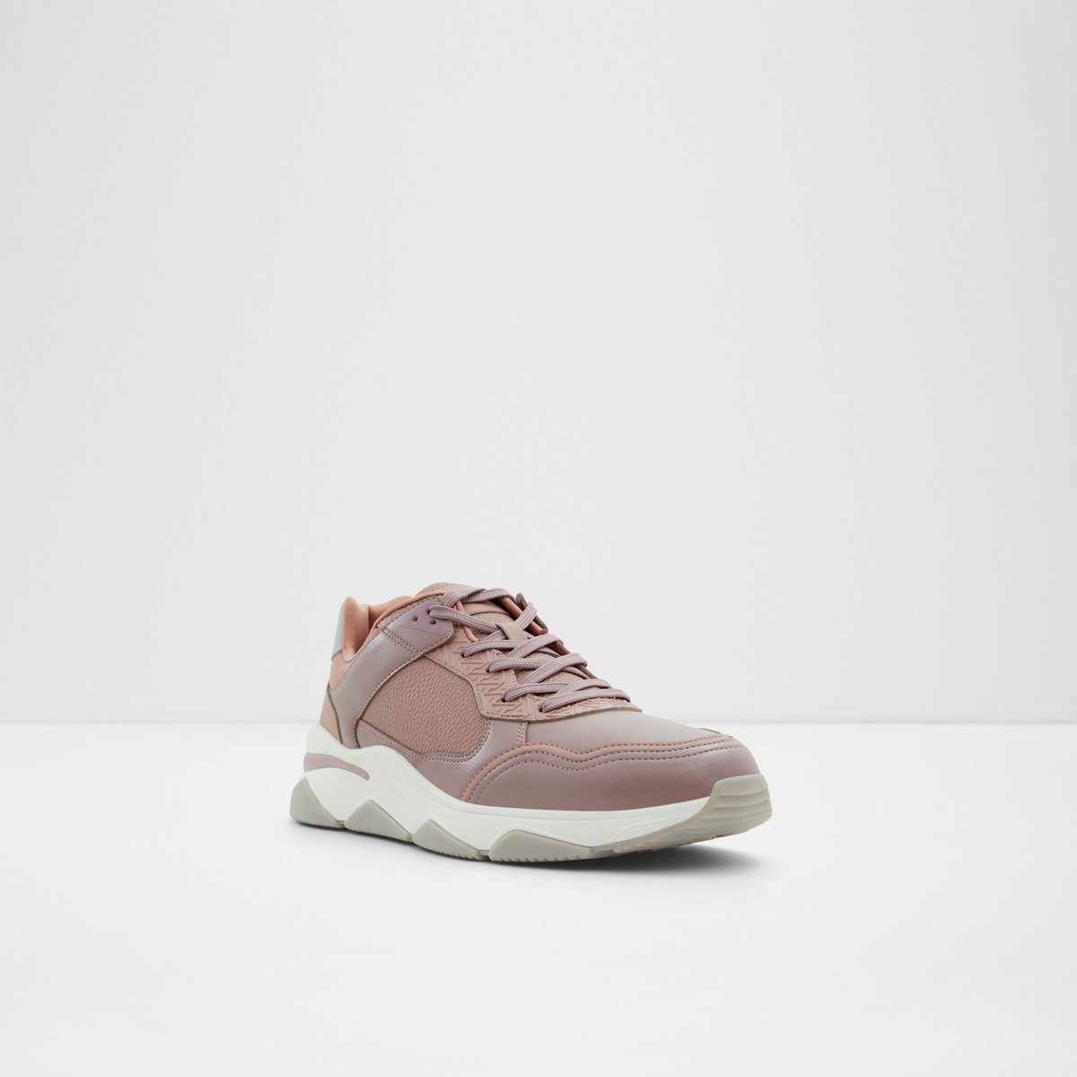 Kyanite Medium Beige Men Athletic sneakers