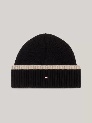 Gorro de malha canelada com estampa de bandeira