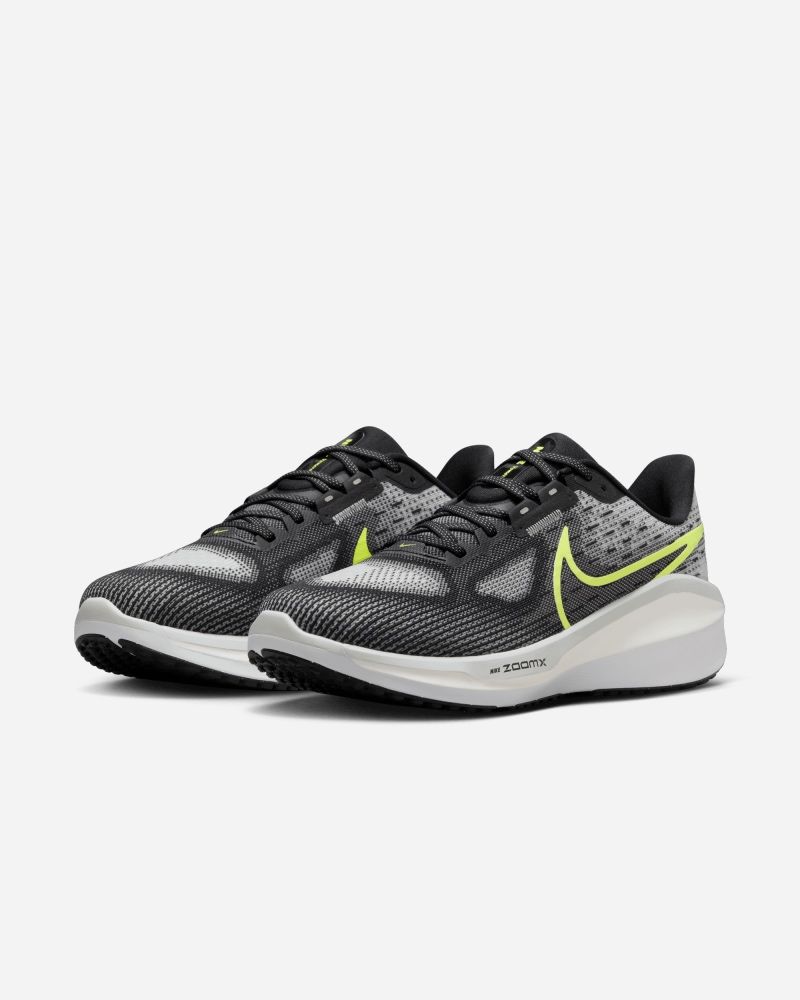 Chaussures de running Nike Vomero 17 Noir & Gris pour homme