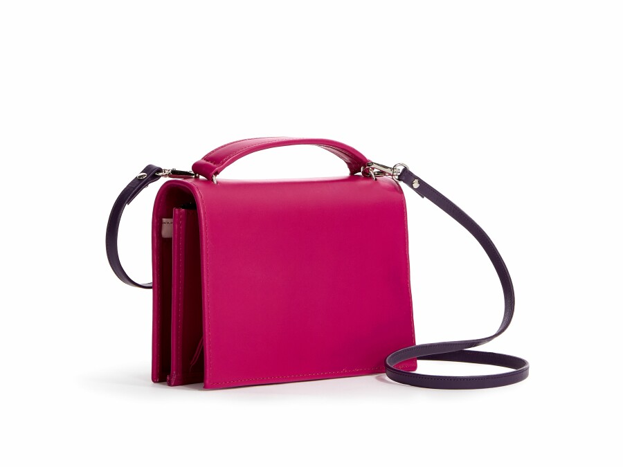 Fishy Basic fuchsia