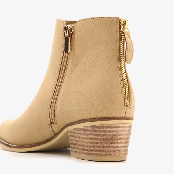 Blue Box beige dames enkellaarsjes met hak