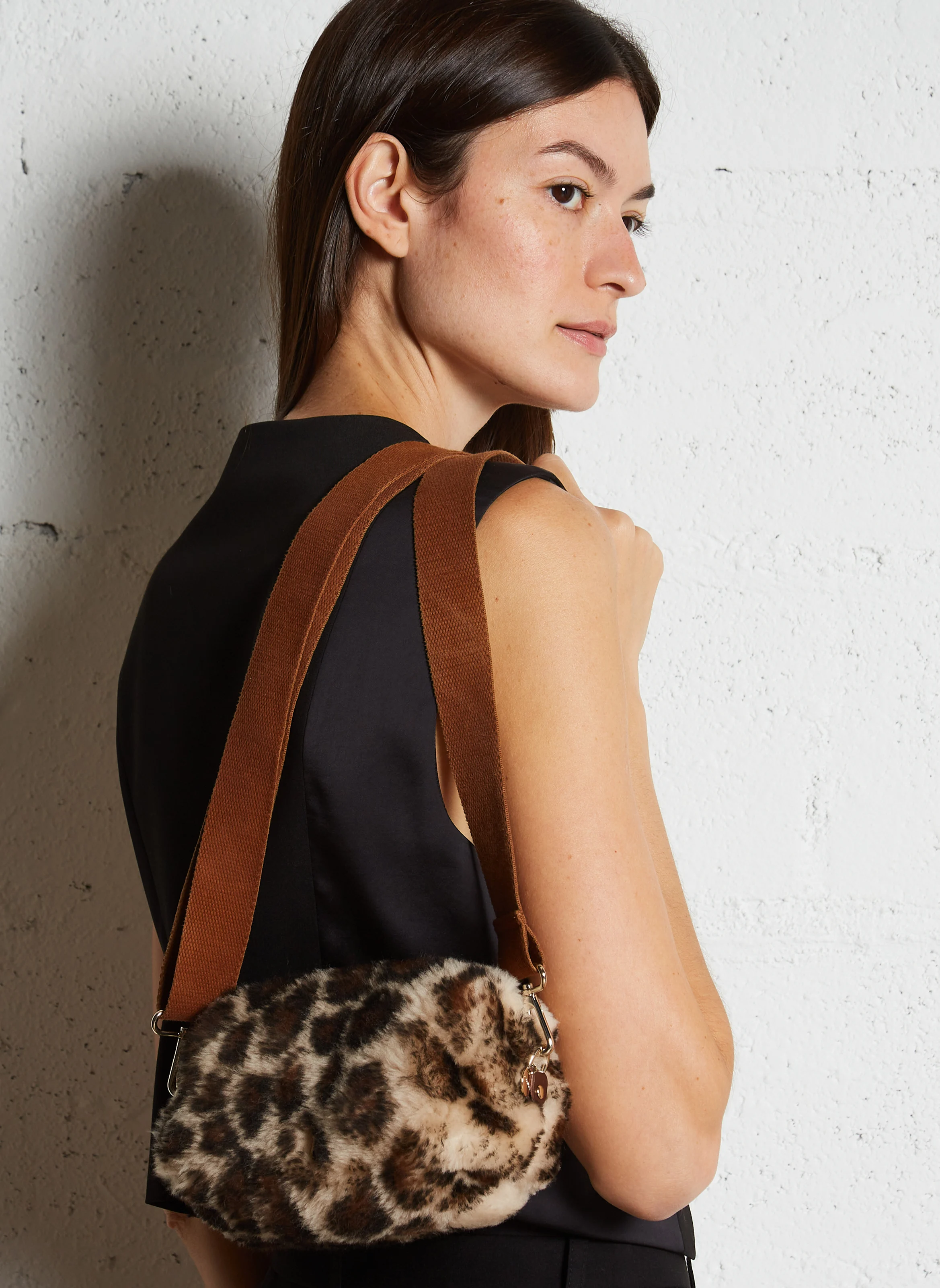 NUAGE - Sac bandoulière en laine de mouton à motif léopard | Blanc