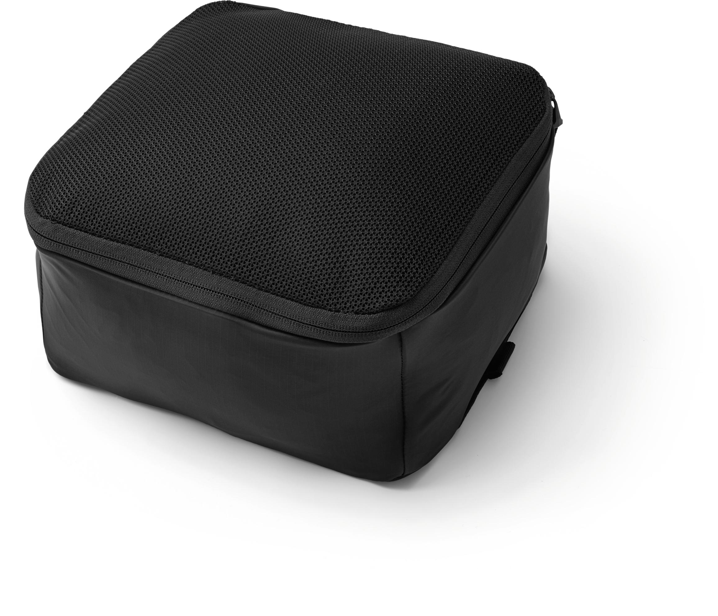 Db Essential Packing Cube M Black Out