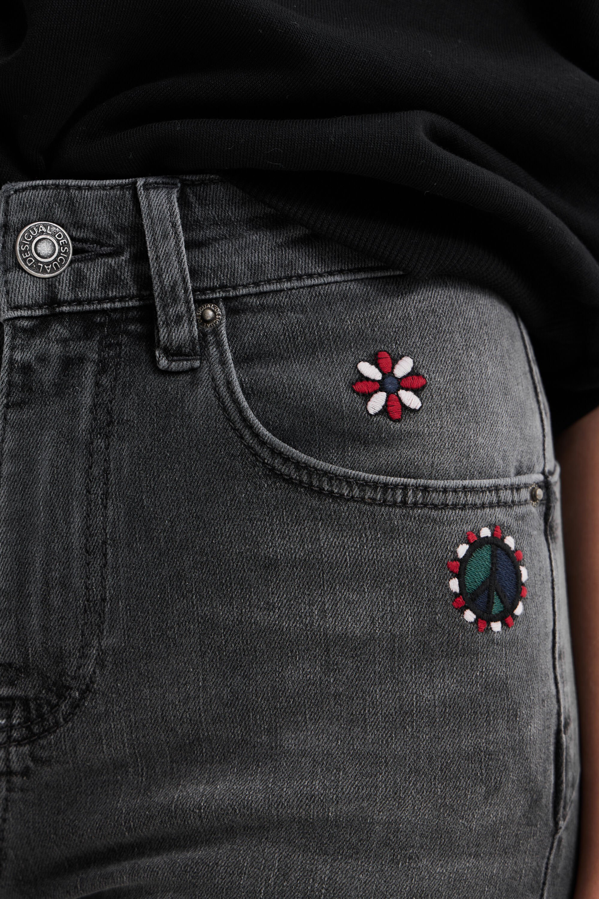 Jean skinny push-up broderies