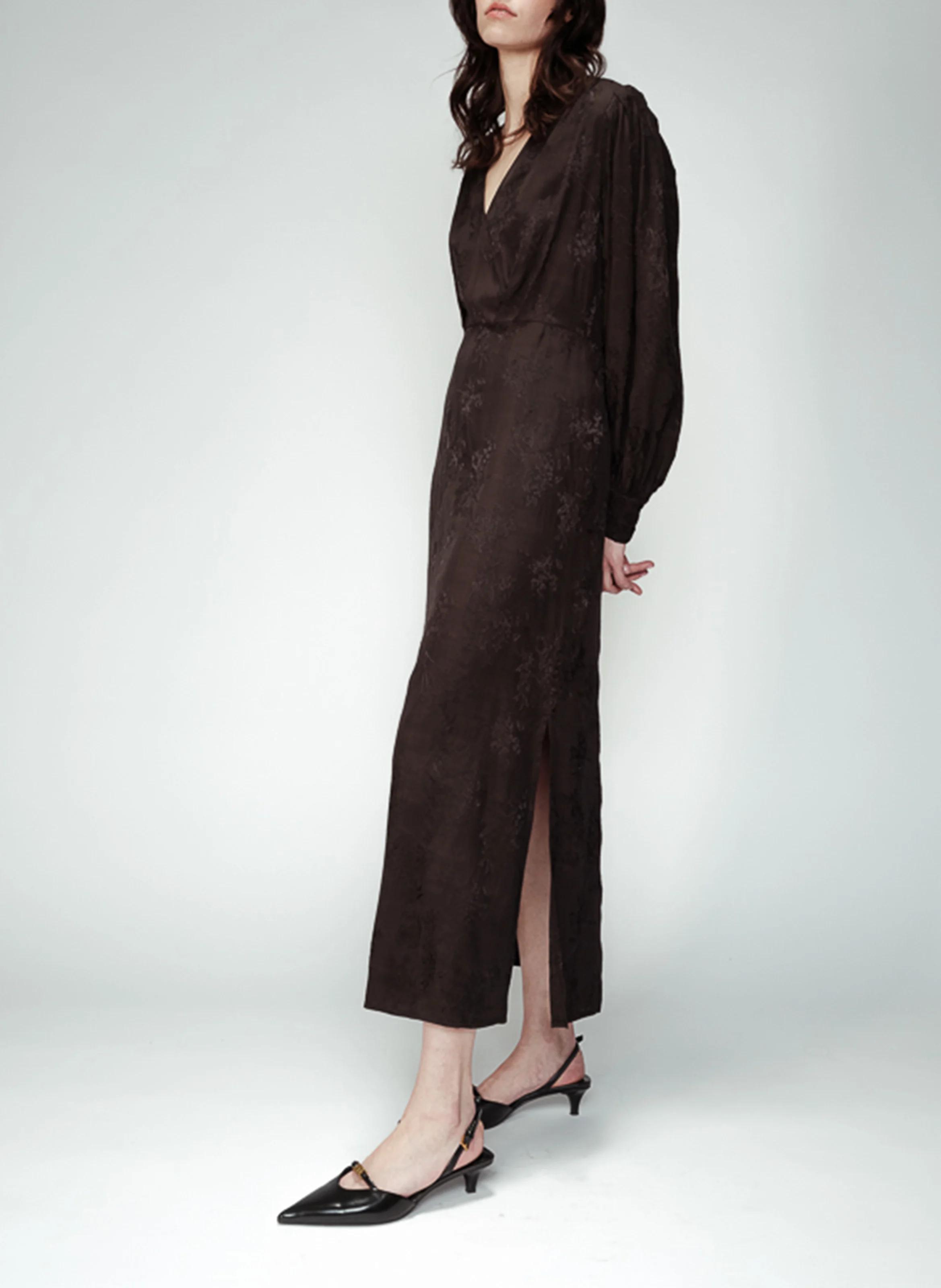 OLSEN - Robe longue col V aspect jacquard | Noir