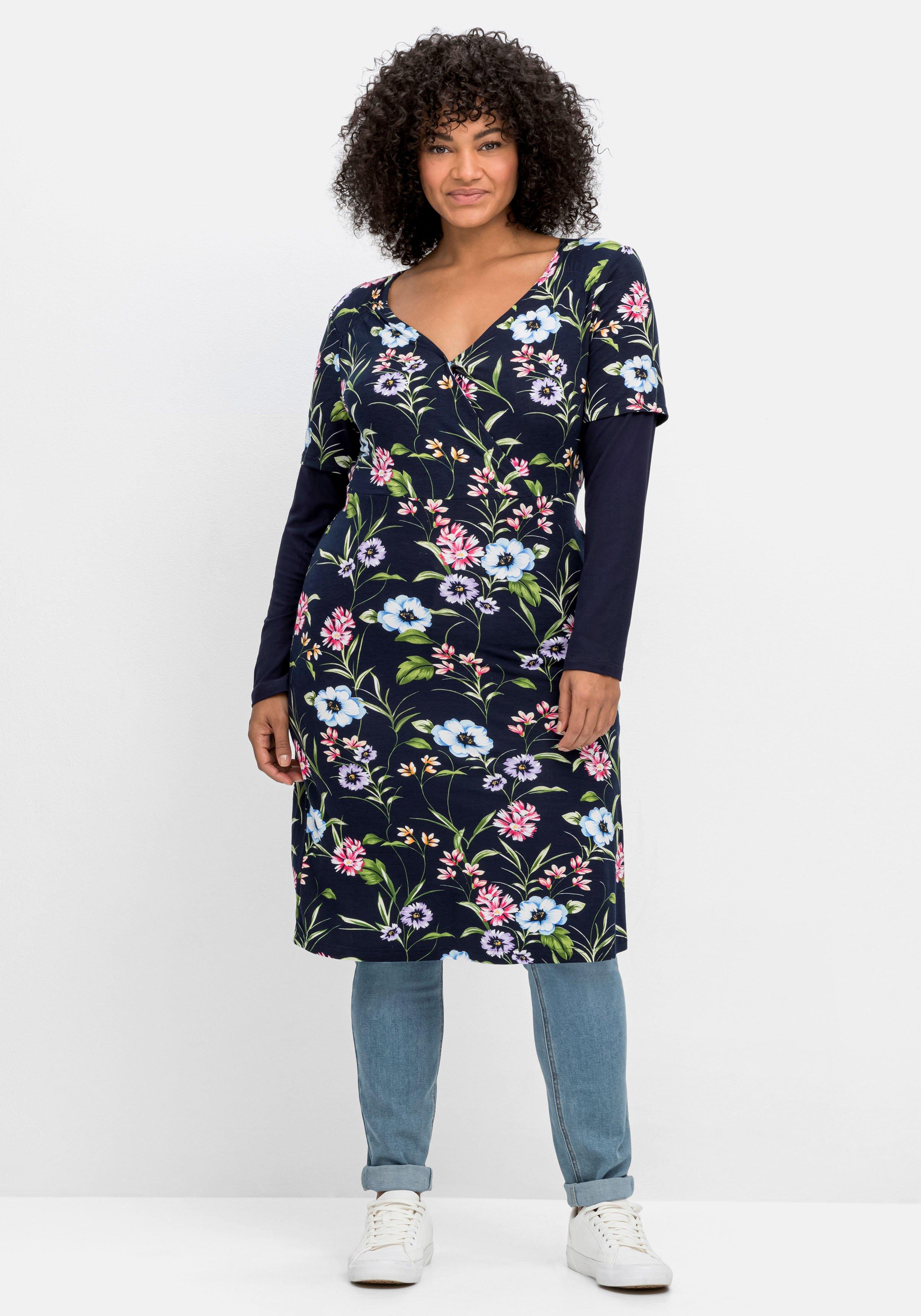 Jerseykleid im Wickelschnitt, mit Blumendruck