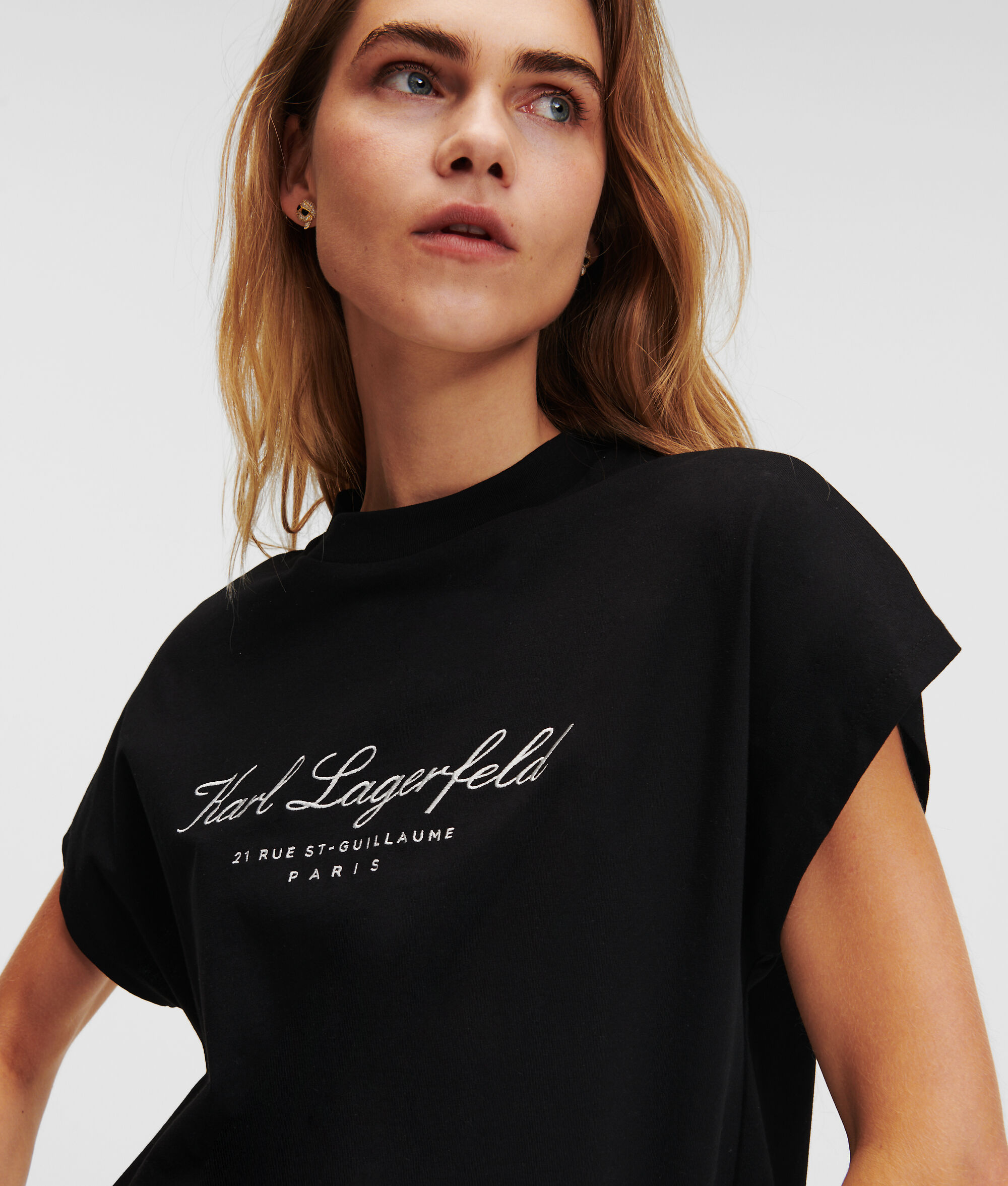 T-SHIRT À COL HAUT HOTEL KARL